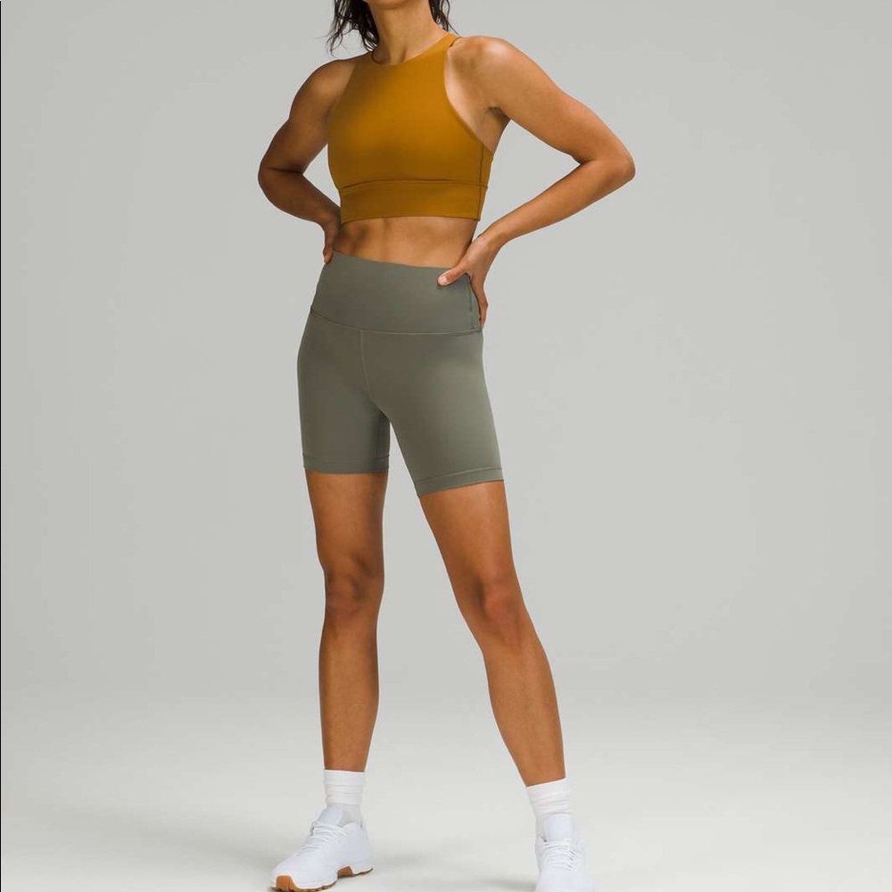 Lululemon High Neck Energy Bra Size 4 NWT